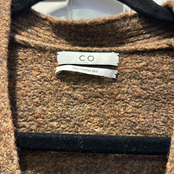 EUC Co cardigan in a wool blend fabric in small - Picture 2 of 6